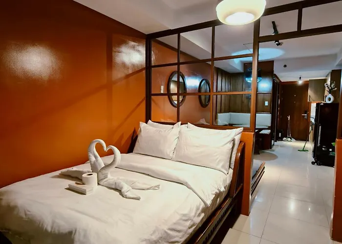 Shell Staycation Near Moa And Naia - Josh *