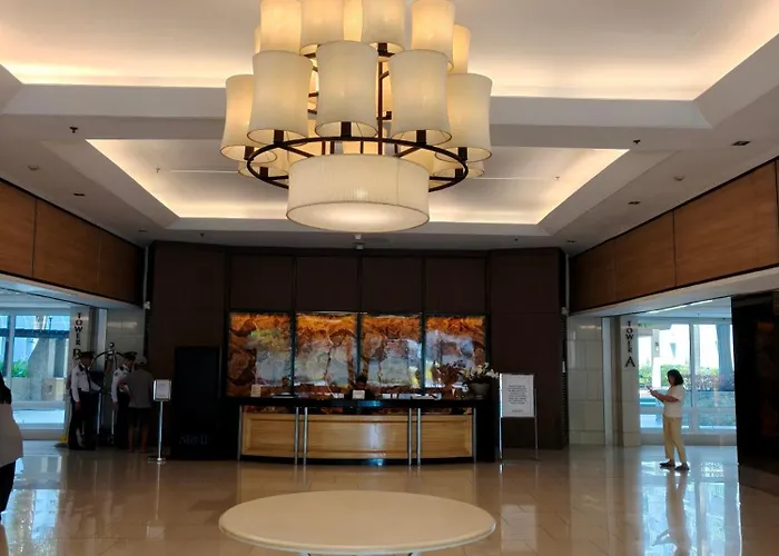 Shell Staycation Near Moa And Naia - Josh *